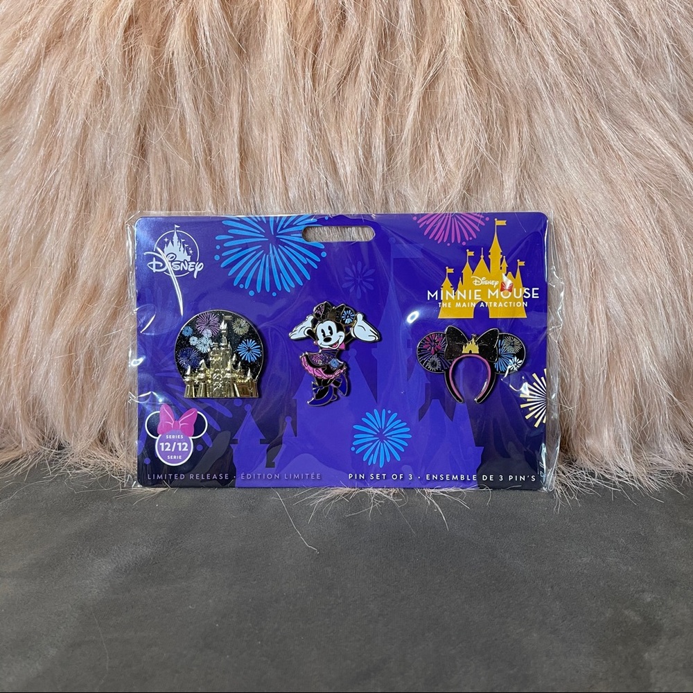Disney MMMA December Pins